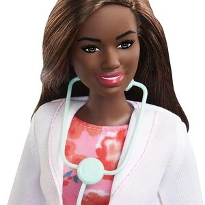 Barbie Careers Fashion Doll & Accessory, Doctor with Curvy Body Type & Brunette